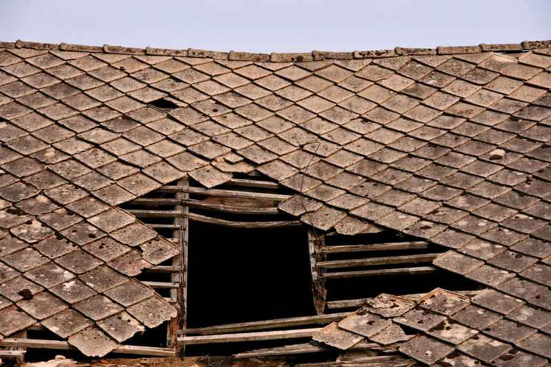 roof damage signs in Austin